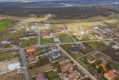 Casa noua la gri in localitatea Zadareni, comision 0% - 15