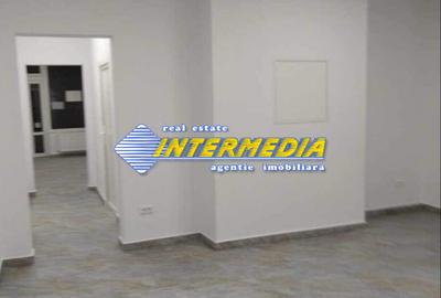 Vanzare Spatiu Comercial finisat si renovat 80 mp Alba Iulia Stadion sub - 2