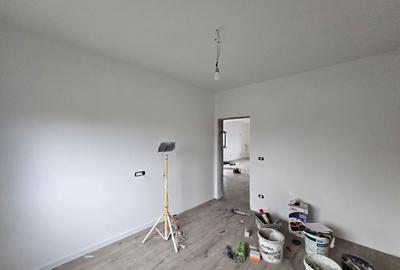 1/2 Duplex pe parter,predare la cheie  , 3 dormitoare, 2 bai, Zona Metro 2, - 8