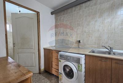 Casă cu 2 corpuri în Sânpetru | Singur în curte | 1025 mp teren - 10