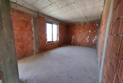 Casa NOUA cu 6 camere in Fantanele - 22