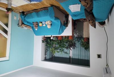 Apartament cu 2 camere semidecomandat, mobilat în 9 Mai