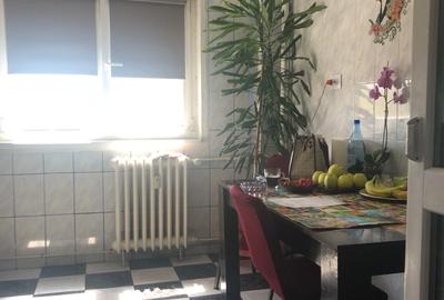 De vannzare 4 camere Zona Brancoveanu str: Izvorul Rece - 3