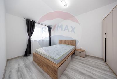 Apartament cu 2 camere semidecomandat, mobilat în Sânpetru