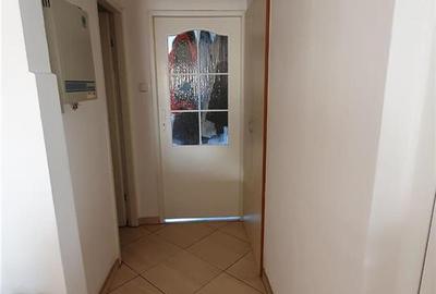 3 camere l Decomandat l 2 Bai l 2 Balcoane l Parcare - 16