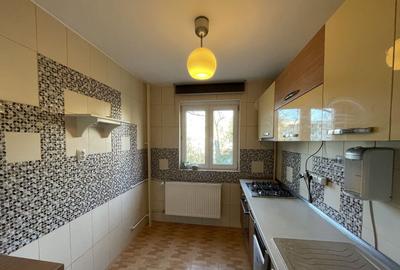 Apartament cu 2 camere decomandat în Drumul Taberei