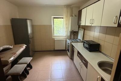Etajul 2- Str Garii-2 Camere decomandate - 6