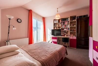 De vanzare stil de viata exclusivist in casa de lemn tip canadian - Primaverii - 15