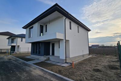 Casă nouă 4 camere Bolintin Vale – încălzire în pardoseală, teren 320 mp, terasă - 2