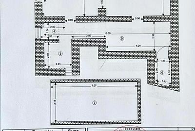 Apartament 2 Camere 80 mp UTILI De Renovat Str. Lunga - 10