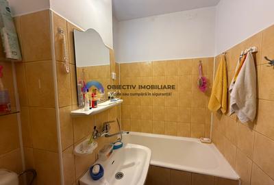 Apartament spatios 3 camere – zona MARATEI  66 MP - 12