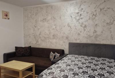 Inchiriere-garsoniera-p/10-semidec-Dr Taberei-Sibiu-mobilat/utilat-1900 Ron - 1