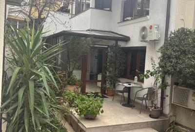 Spațiu ideal firmă – 5 camere, curte, zonă ultracentrală - 2