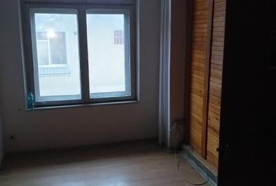 Birou, 311 mp în Central - 4