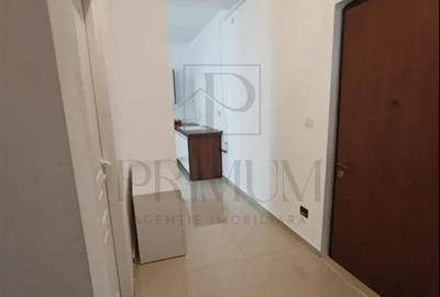 Apartament cu 3 camere decomandat, mobilat în Ghiroda