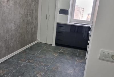 Alfa Invest Imobiliare , va propune spre vinzare ,apartament  2 camere renovat : - 1