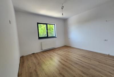 Casă parter, 3 camere, 818 mp teren, zona Valea Adanca - 2