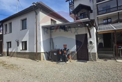 PRET REDUS: Apartament cu 3 Camere teren 475mp 800m Centru Busteni - 16