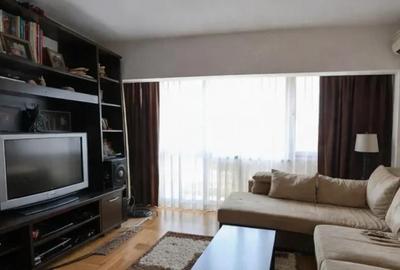 Ap. 2 cam. dec. Bd. Unirii - Rond Alba Iulia - 1