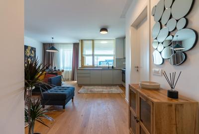 Apartament cu 2 camere semidecomandat, mobilat în Aviației