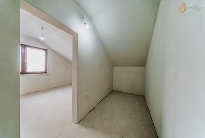 Vilă noua P+M in Sanleani - 25