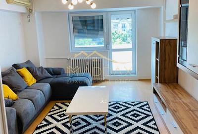 Apartament spațios cu 4 camere, vedere spectaculoasă către Palatul Parlamentului - 5