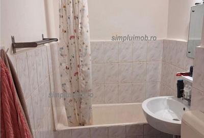 Garsoniera metrou titan  etaj 2 32mp , bloc mixt - 8