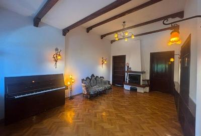 Apartament cu 4 camere decomandat, mobilat în Democrației