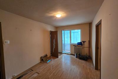 Apartament 2 camere, Zona Piata Dacia, Parter, Necesita renovare - 4