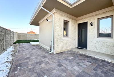Duplex modern cu grădină, la intrare în Moșnița Nouă - 29