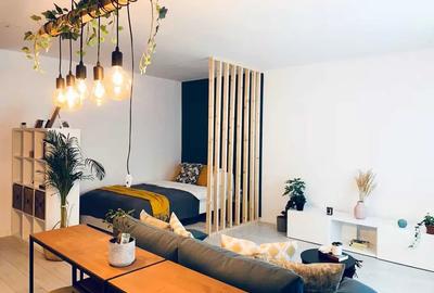 Garsonieră decomandată, mobilată în Vitan Mall