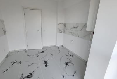 Decomandat 3 camere bloc nou et 3 Comision 0% - 3