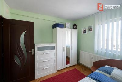 Apartament 4 camere, semidecomandat - Vlaicu, Arad - 1