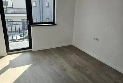 Casa inșiruita P+1E+M - 8