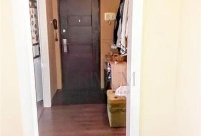 LIPOVEI - DECOMANDAT - 3 CAM - ETAJ 2 - CENTRALA PROPRIE - BOXA - ZONA LINISTITA - 6