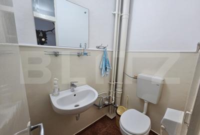 Apartament 3 camere, 70 mp, zona Nicolina - 8