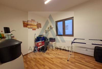 Locuinta 168 mp utili teren 306 mp si parcare privata in Selimbar - 1