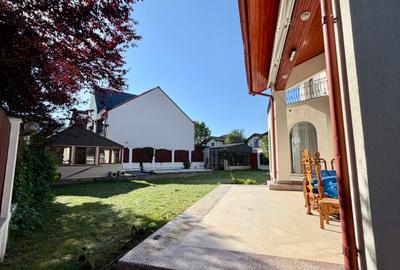 Vilă exclusivistă cu 5 camere si  piscină încălzită cu 918 mp teren - 20