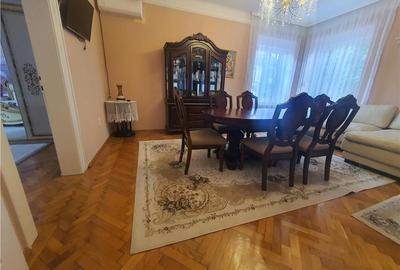 Imobil individual cu doua corpuri de cladire zona Parcului SubArini - 11