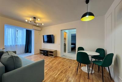 Apartament cu 3 camere semidecomandat, mobilat în Vasile Pârvan