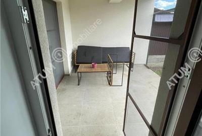 Casa cu 4 camere decomandate si curte libera 180 mp in Selimbar - 15