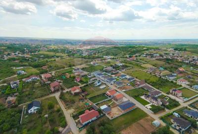 De vânzare Casă Nouă, finisată, 4 camere - Paleu - 30
