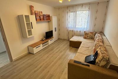 De inchiriat apt. 2 camere, in Galati, langa Shopping City, etaj 2