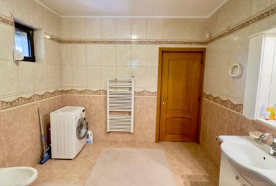 Vila individuala P+1+M cu deschidere la Lacul Snagov, piscina, sauna, ponton ! - 24