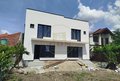 Casă duplex - 2