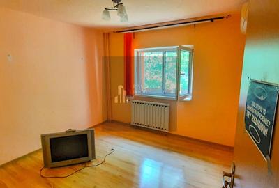 Apartament 3 camere, decomandat, 13 Septembrie - 5