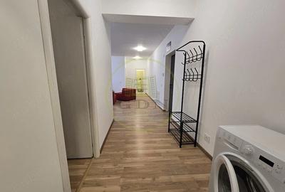 Închiriere apartament 3 camere – Bloc nou cu lift, balcon mare, parcare - 1