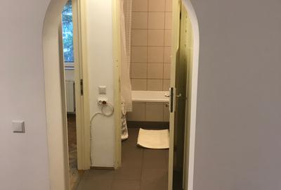 P-ta Victoriei/strada Mexic/metrou - 6