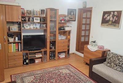 Apartament cu 2 camere decomandat în Cotroceni