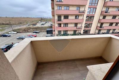 Apartament de vanzare cu 3 camere - 1